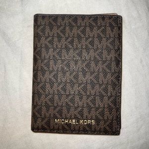 Micheal Kors Wallet